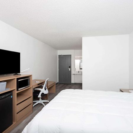 Travelodge By Wyndham Elkhart Ngoại thất bức ảnh