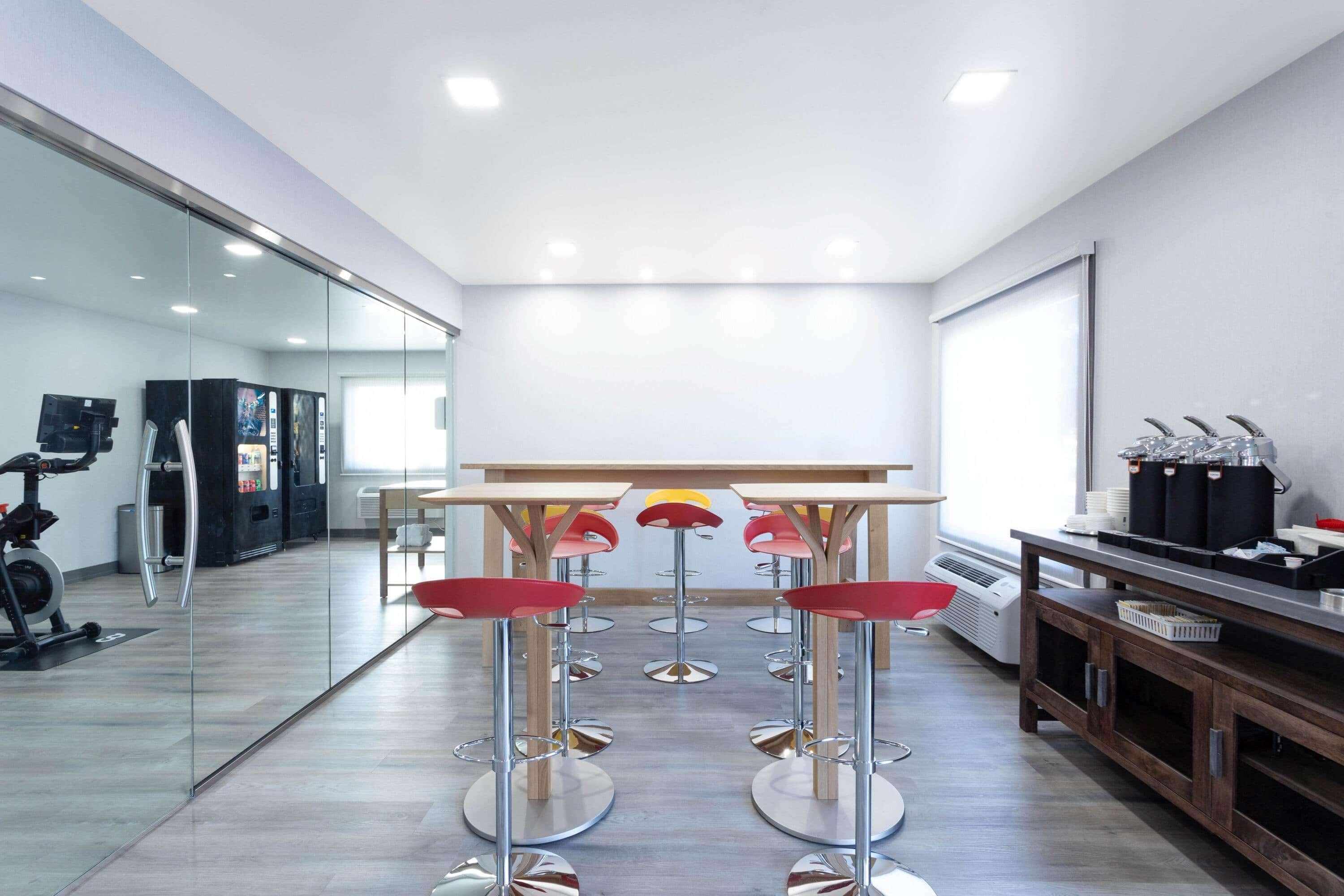 Travelodge By Wyndham Elkhart Ngoại thất bức ảnh
