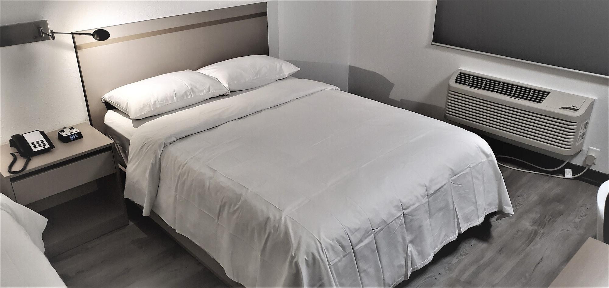 Travelodge By Wyndham Elkhart Ngoại thất bức ảnh